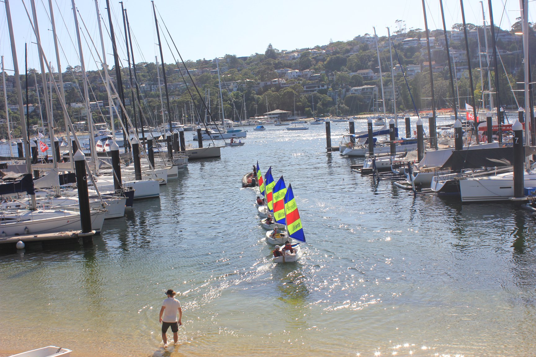 how to get to middle harbour yacht club